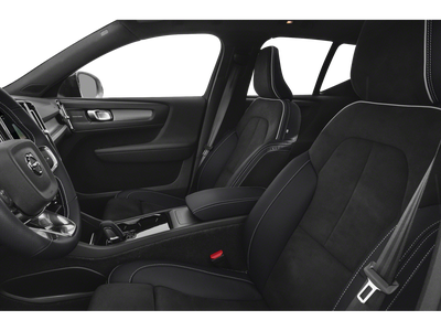 2021 Volvo XC40 Recharge Pure Electric P8