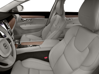 2017 Volvo S90 T5 Momentum
