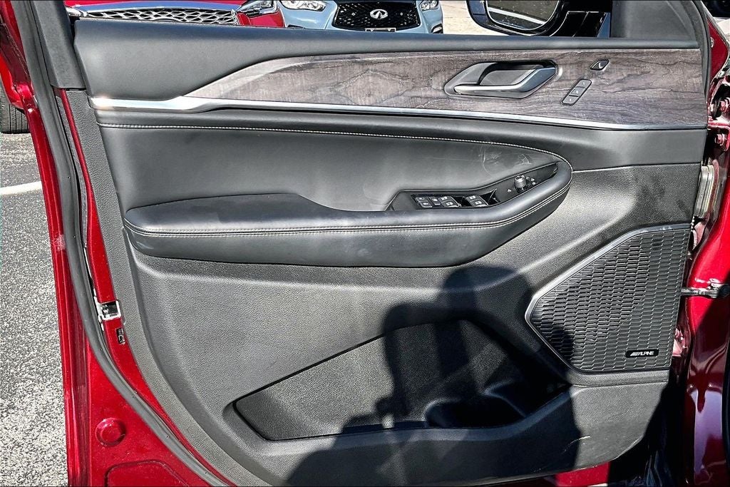 2023 Jeep Grand Cherokee Overland