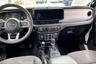 2024 Jeep Wrangler Sahara 4xe