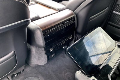 2024 Jeep Grand Wagoneer L Base