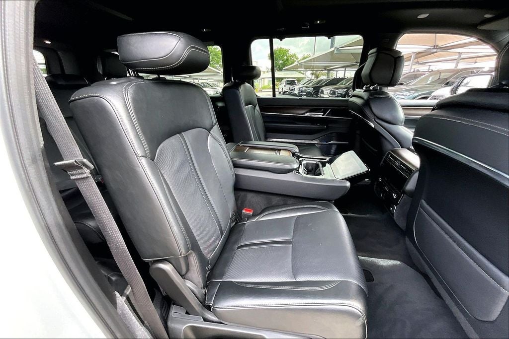 2024 Jeep Grand Wagoneer L Base