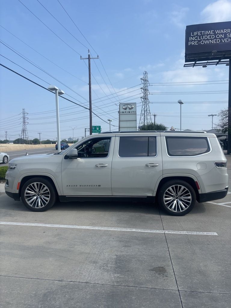 2022 Jeep Grand Wagoneer Series III