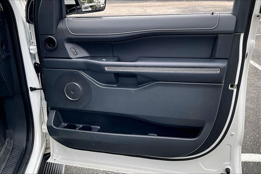 2023 Ford Expedition XLT