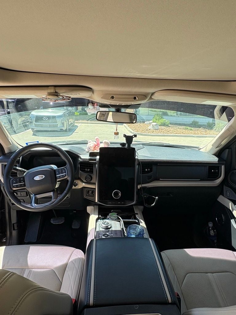 2024 Ford Expedition Platinum