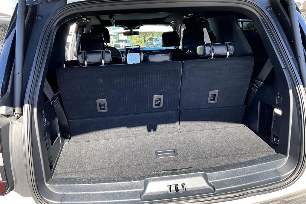 2023 Ford Expedition Timberline