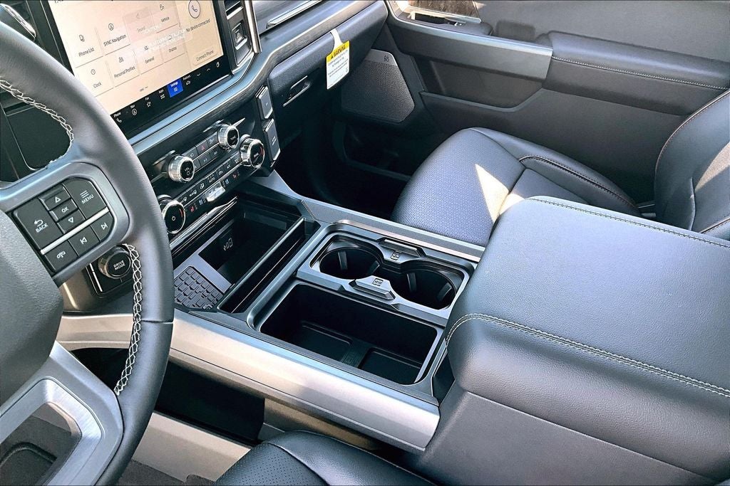 2026 Ford F-450SD Lariat DRW