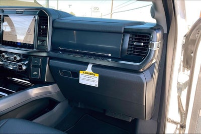 2026 Ford F-450SD Lariat DRW