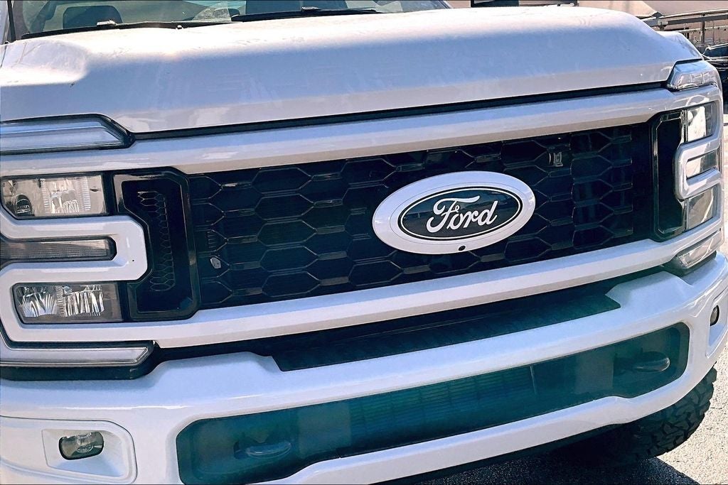 2026 Ford F-450SD Lariat DRW