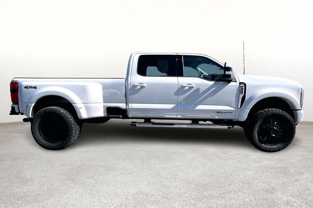 2026 Ford F-450SD Lariat DRW