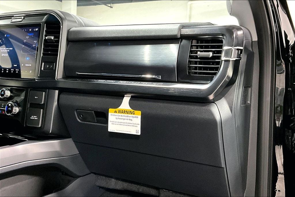 2026 Ford F-450SD Lariat DRW