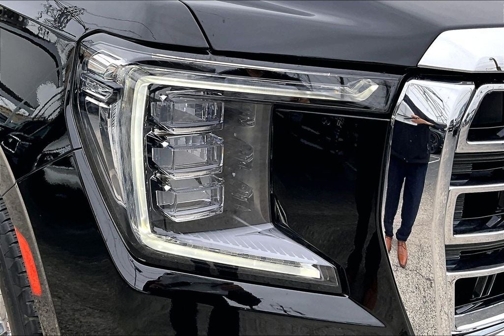 2024 GMC Yukon SLT
