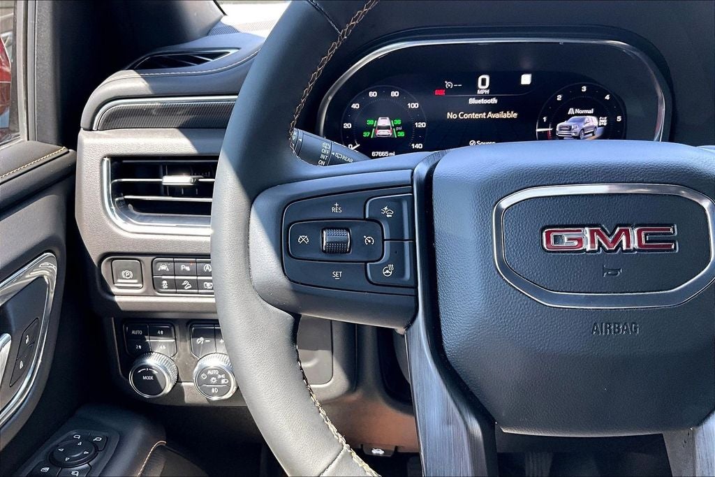 2023 GMC Yukon AT4