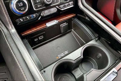 2023 GMC Yukon Denali Ultimate