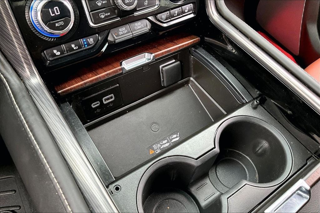 2023 GMC Yukon Denali Ultimate