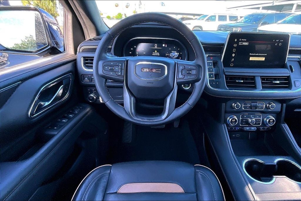 2023 GMC Yukon XL AT4