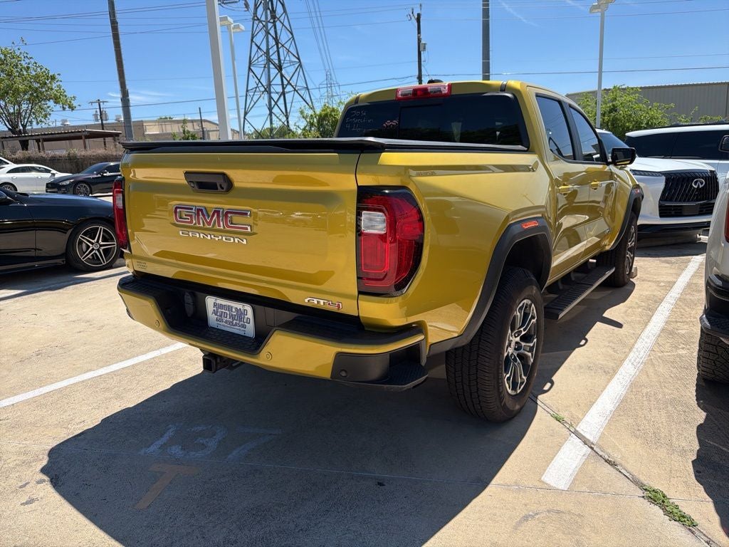 2023 GMC Canyon AT4