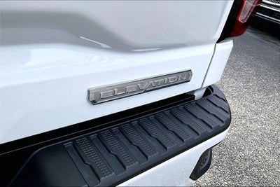 2025 GMC Sierra 1500 Elevation