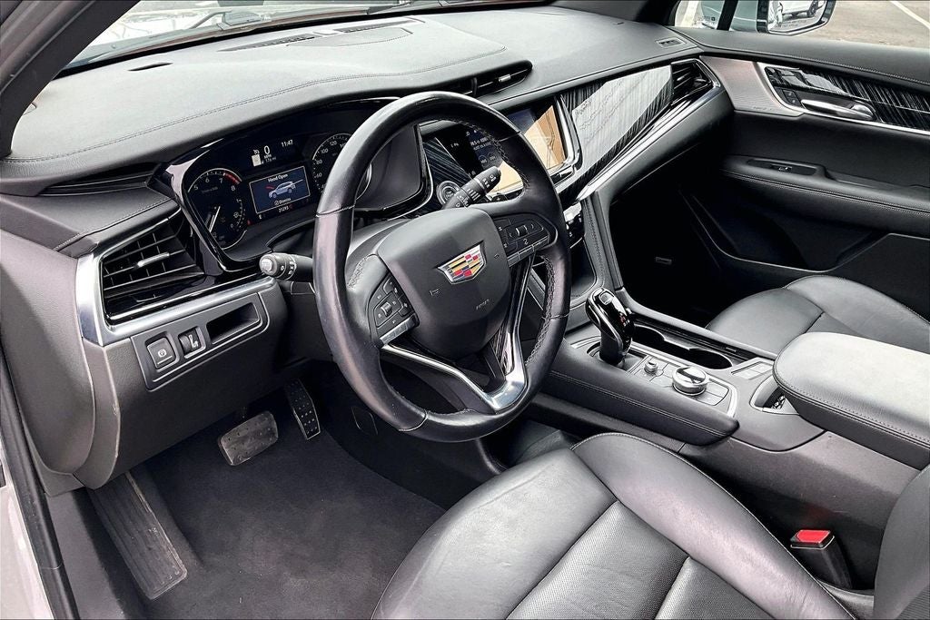 2025 Cadillac XT6 Premium Luxury