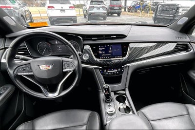 2025 Cadillac XT6 Premium Luxury