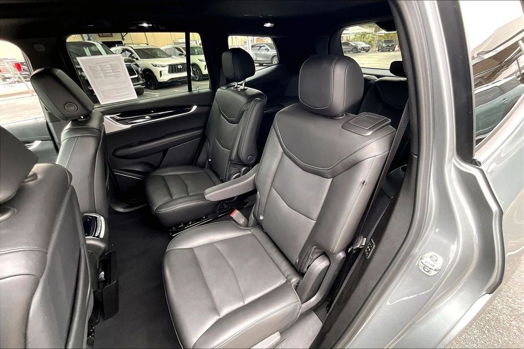 2025 Cadillac XT6 Premium Luxury