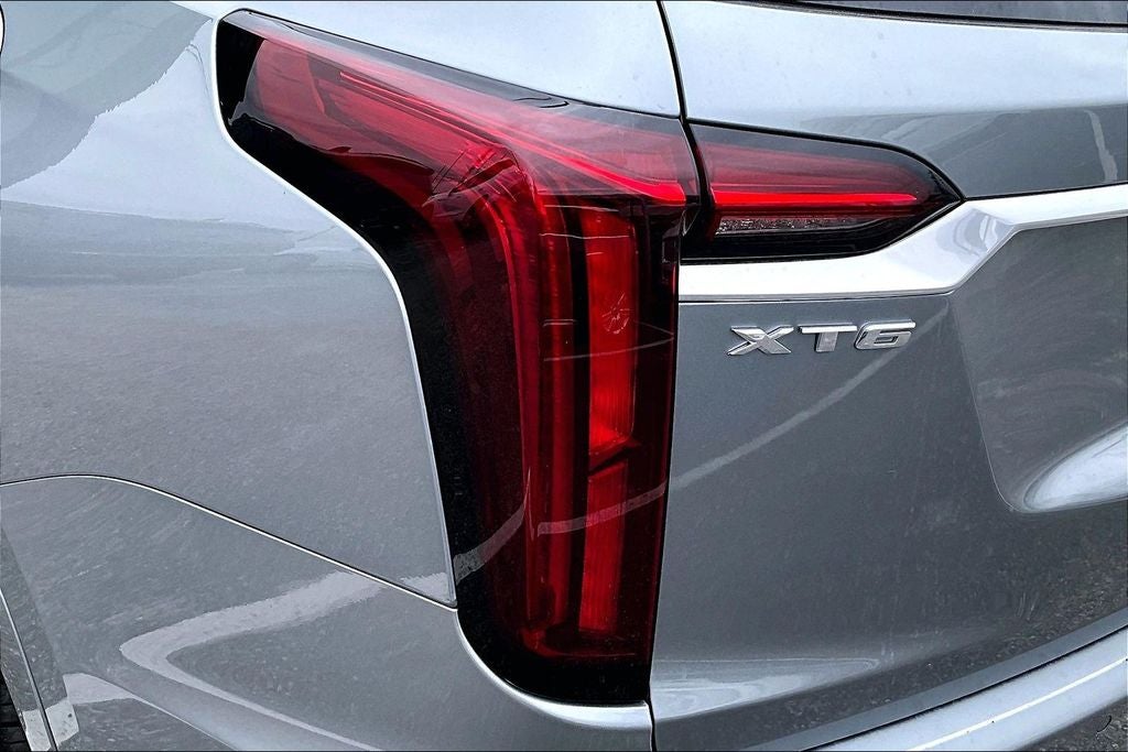2025 Cadillac XT6 Premium Luxury