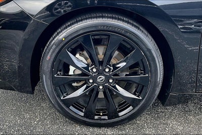 2023 Nissan Maxima SR