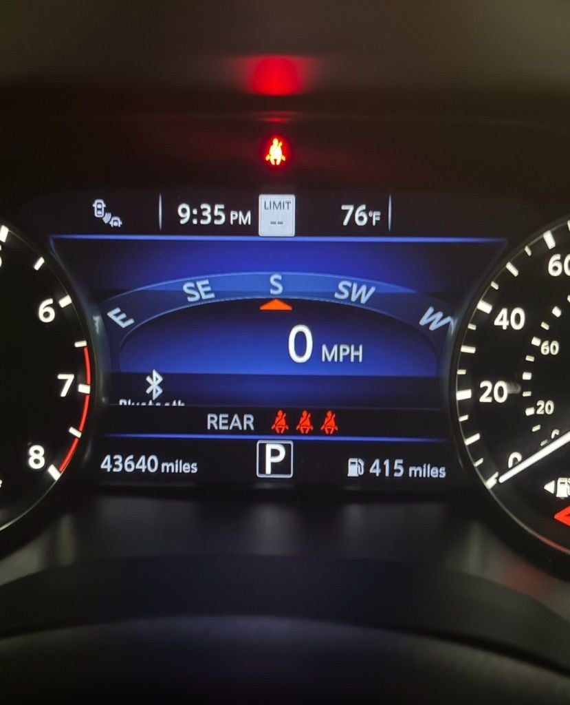 2023 Nissan Maxima SR