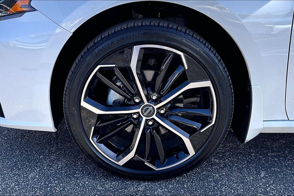 2025 Nissan Altima 2.5 SR