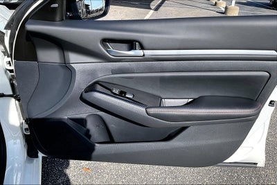 2025 Nissan Altima 2.5 SR