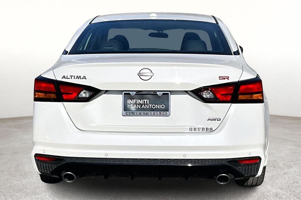 2025 Nissan Altima 2.5 SR