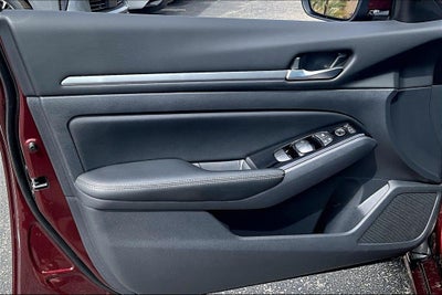 2025 Nissan Altima 2.5 SL