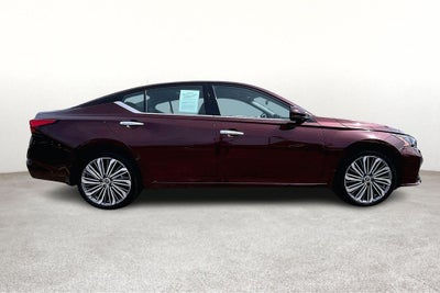 2025 Nissan Altima 2.5 SL