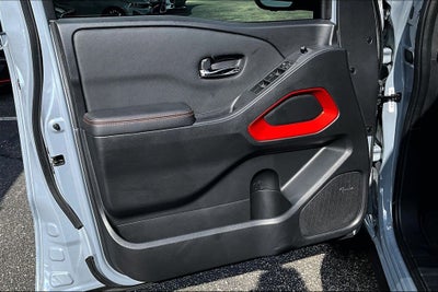 2024 Nissan Frontier PRO-X