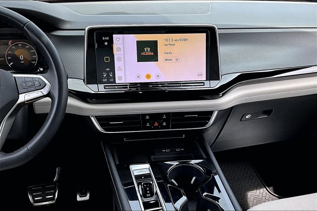 2024 Volkswagen Atlas Cross Sport 2.0T SEL Premium R-Line