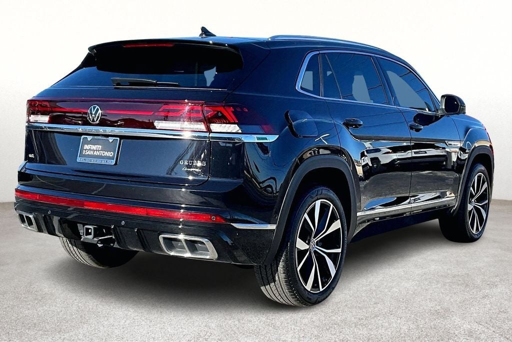 2024 Volkswagen Atlas Cross Sport 2.0T SEL Premium R-Line