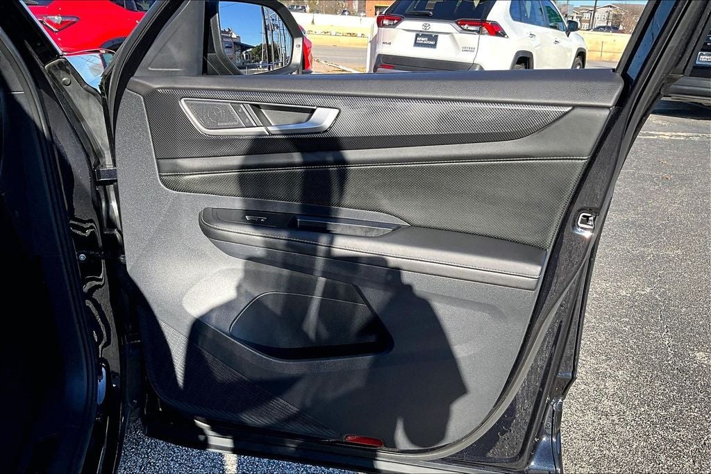 2024 Volkswagen Atlas Cross Sport 2.0T SEL Premium R-Line