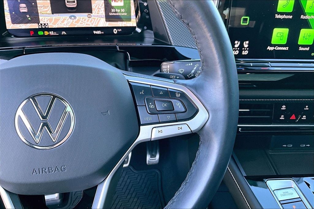 2024 Volkswagen Atlas Cross Sport 2.0T SEL Premium R-Line