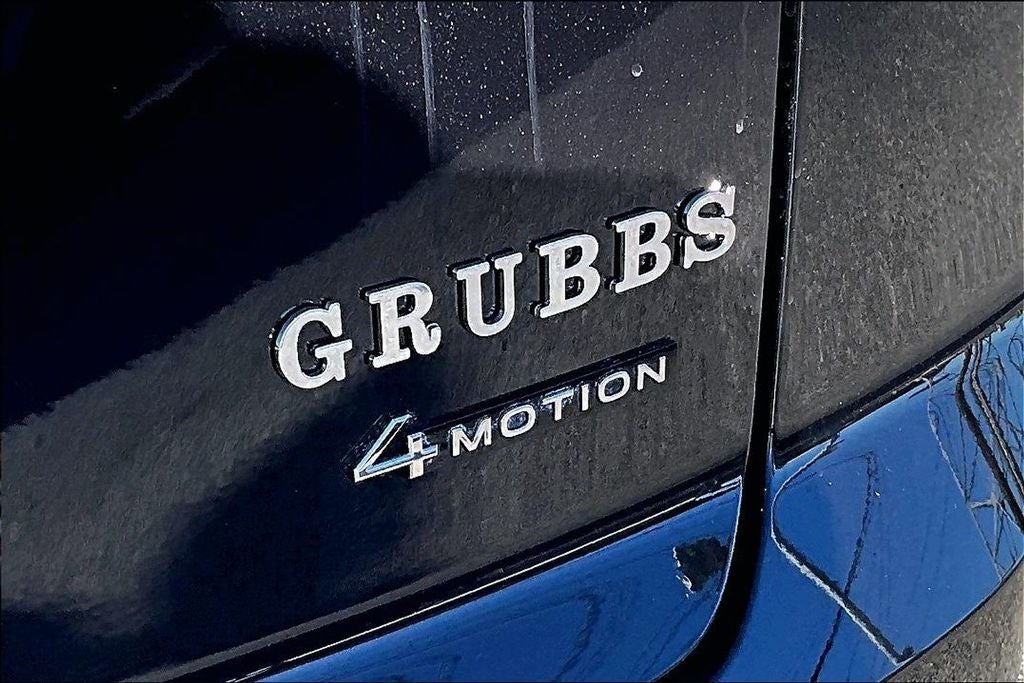 2024 Volkswagen Atlas Cross Sport 2.0T SEL Premium R-Line