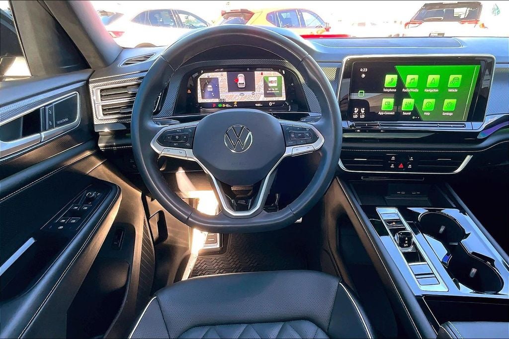 2024 Volkswagen Atlas Cross Sport 2.0T SEL Premium R-Line