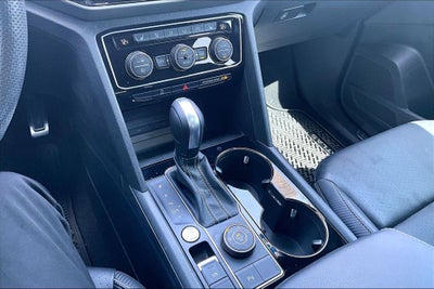 2023 Volkswagen Atlas Cross Sport 2.0T SEL R-Line Black
