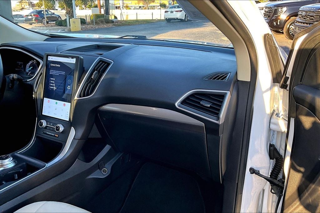 2021 Ford Edge SE