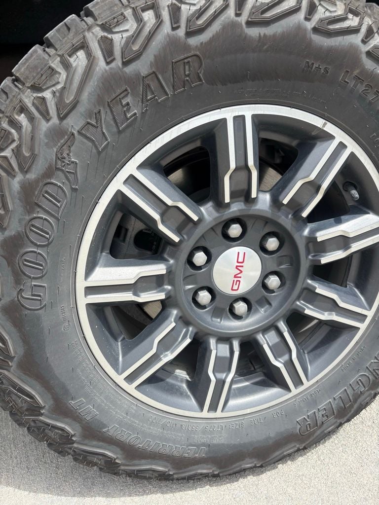 2024 GMC Sierra 1500 AT4