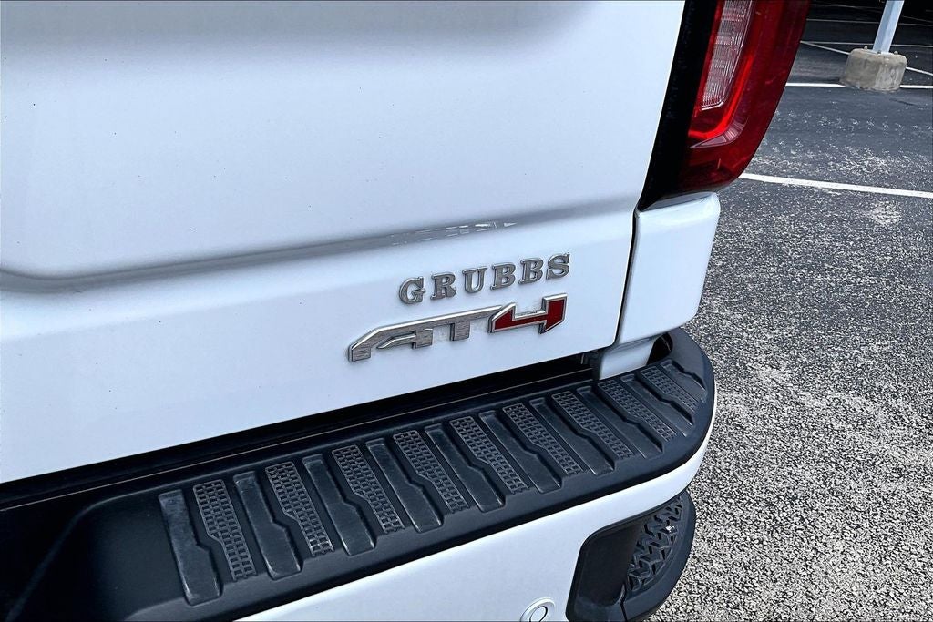 2024 GMC Sierra 1500 AT4