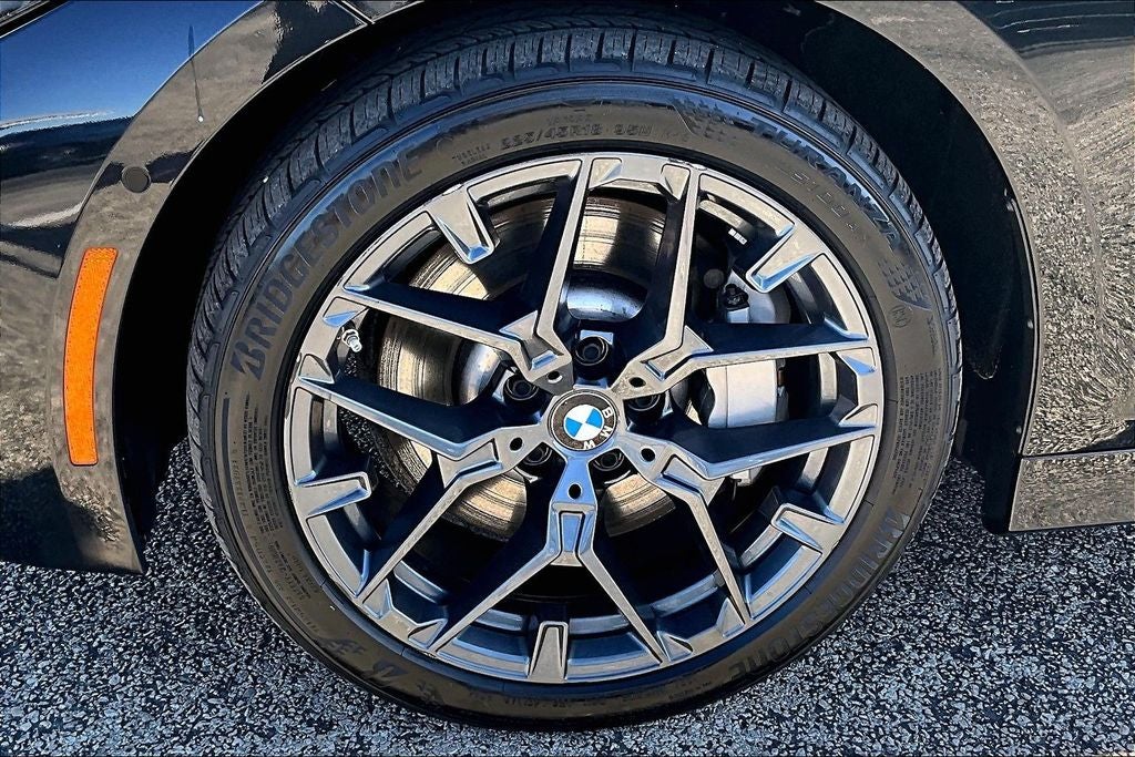 2025 BMW 3 Series 330i xDrive