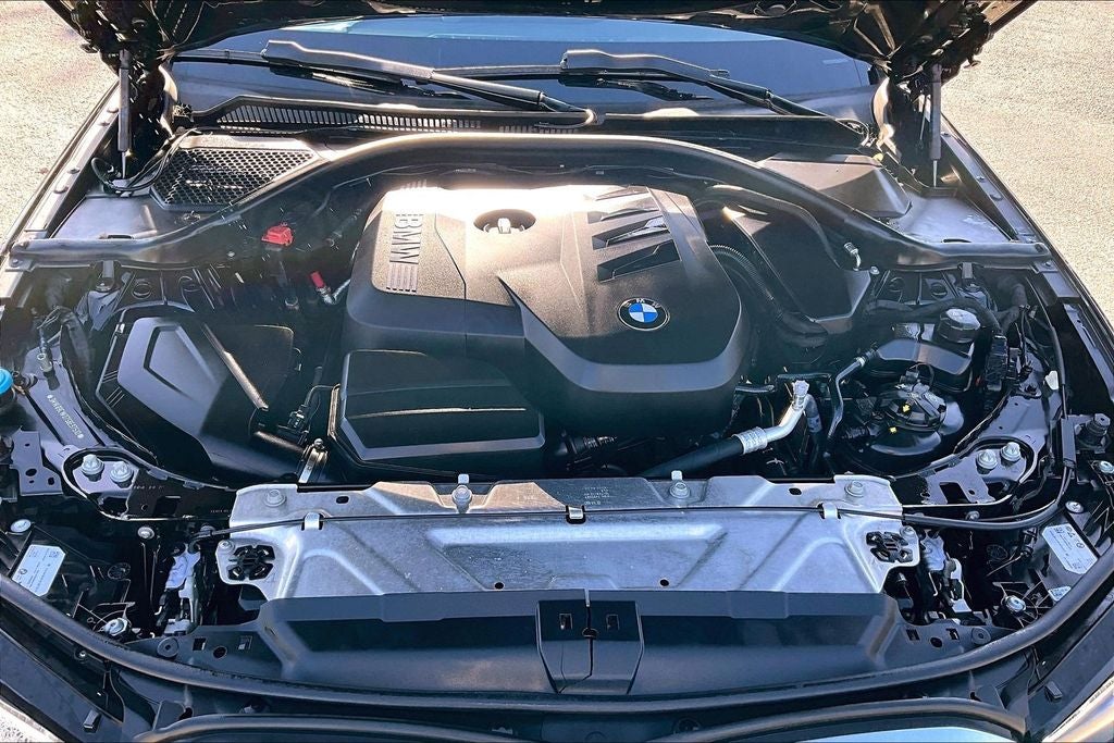 2025 BMW 3 Series 330i xDrive