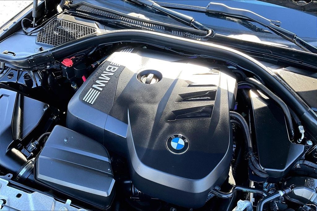 2025 BMW 3 Series 330i xDrive