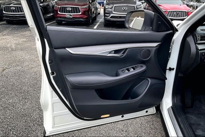 2022 INFINITI QX50 LUXE