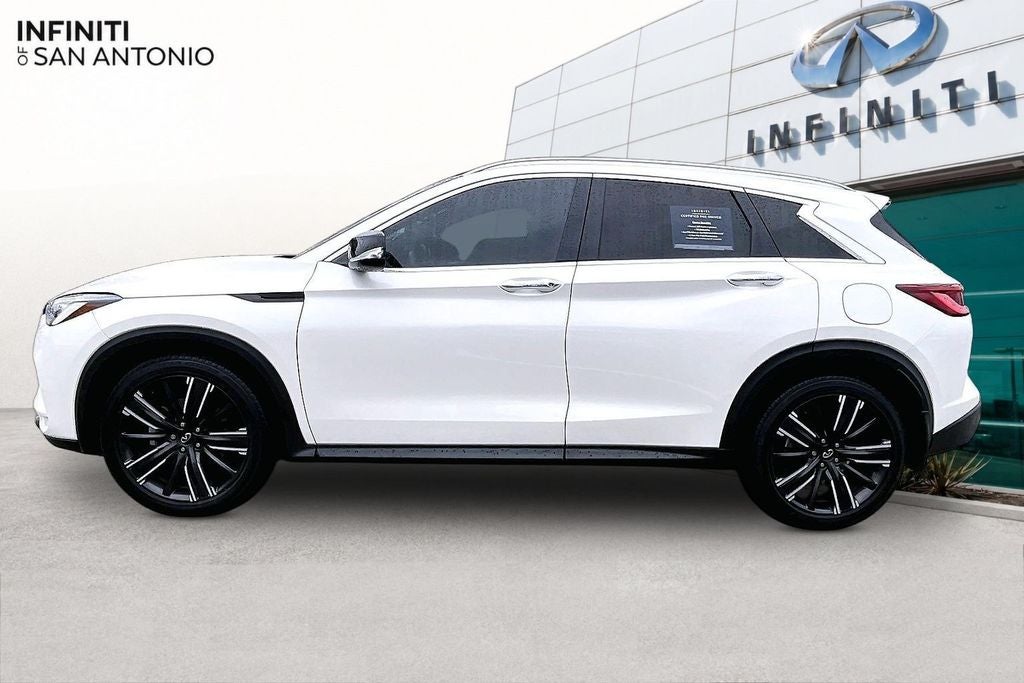 2022 INFINITI QX50 LUXE