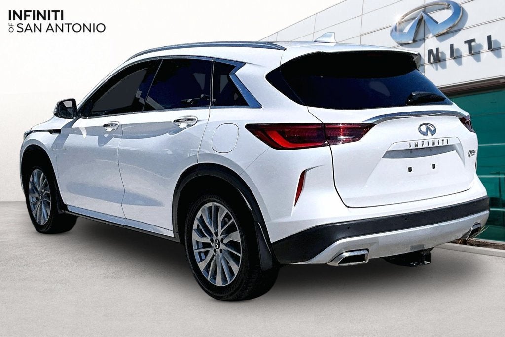 2023 INFINITI QX50 LUXE